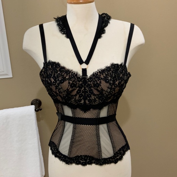 Victoria’s Secret Lace Bustier Corset Black Crystals Bra Size 32B - Picture 1 of 16